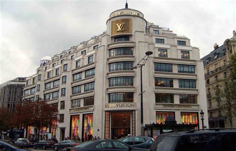 louis vuitton paris head office|Louis Vuitton corporate address.